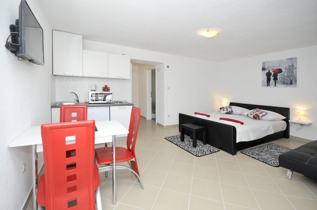 Apartmani Mijatovic Trogir Kültér fotó